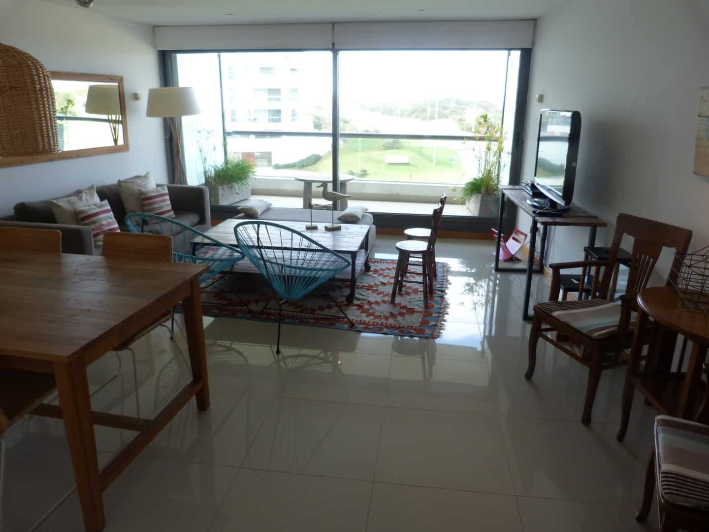 Modern apartment in prime location opposite sea in Punta del Este