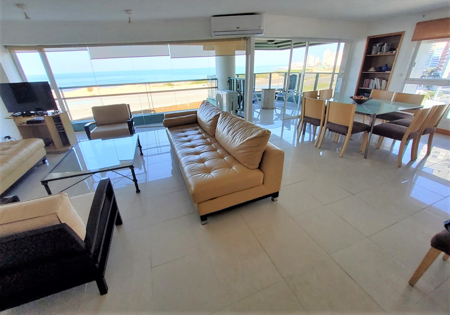 Apartamento en venta frente al mar, Playa Brava